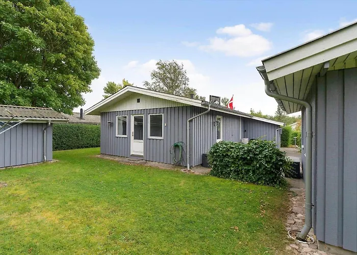 40586-juelsminde-pot-strandby-91 * Sonderby (Midtjylland)